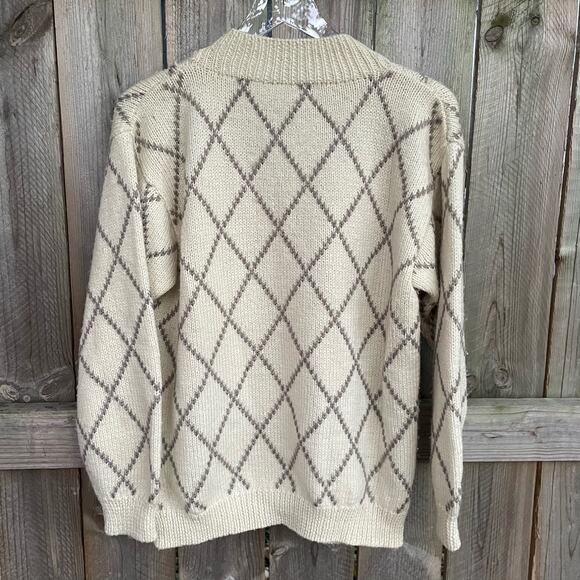 Vintage Jones New York 100% Pure Wool Hand Knit Sweater Floral Medium - Picture 2 of 7